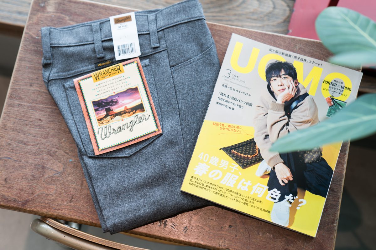 「10年間はき続けている最高のフレアパンツ」Wranglerランチャー ドレスジーンズ(Wrancher Dress Jeans)